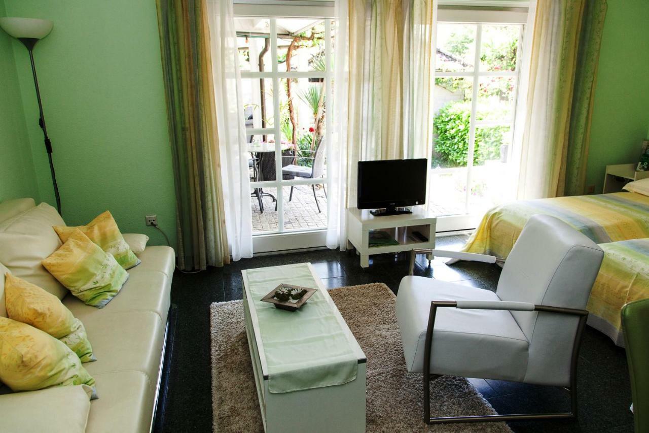 Ferienwohnung Fessler Weil am Rhein Esterno foto